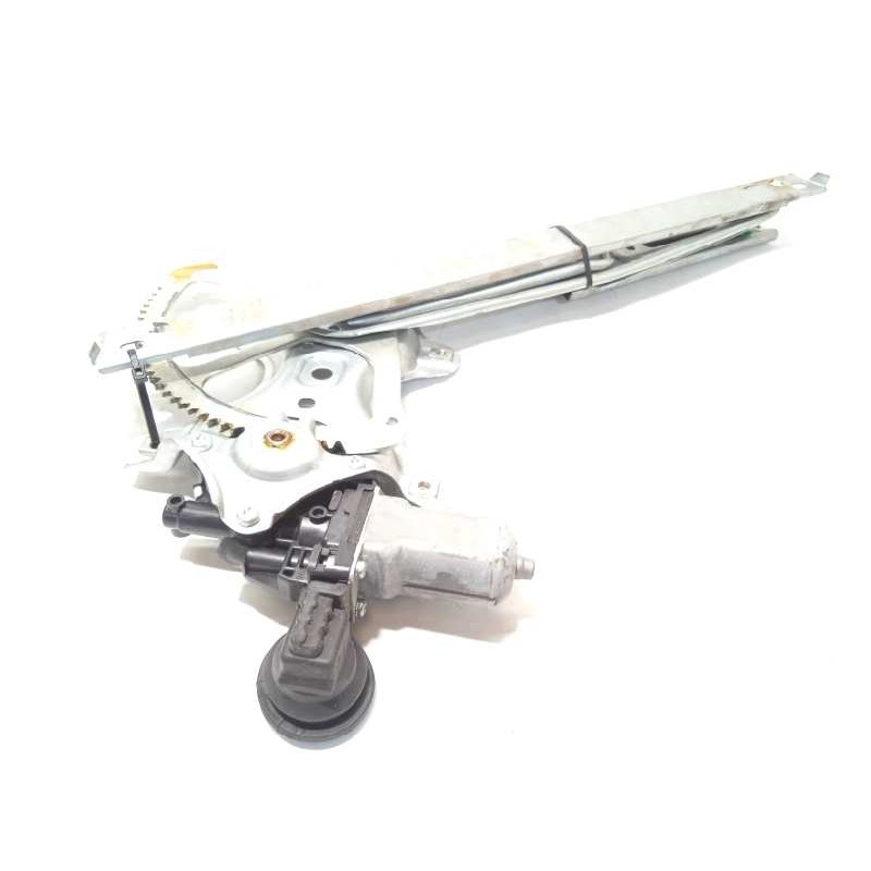 Recambio de elevalunas delantero derecho para toyota yaris hybrid active referencia OEM IAM 857100D100  973582101