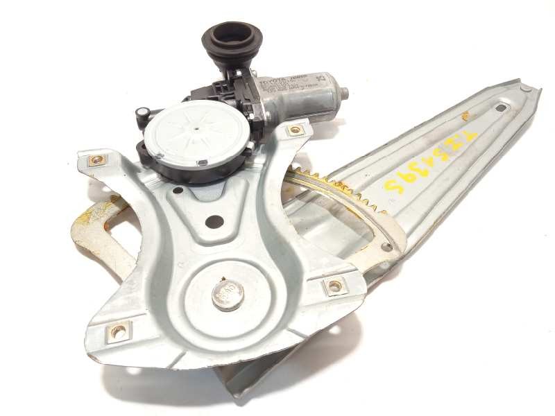 Recambio de elevalunas trasero izquierdo para toyota yaris hybrid active referencia OEM IAM 857100D100  