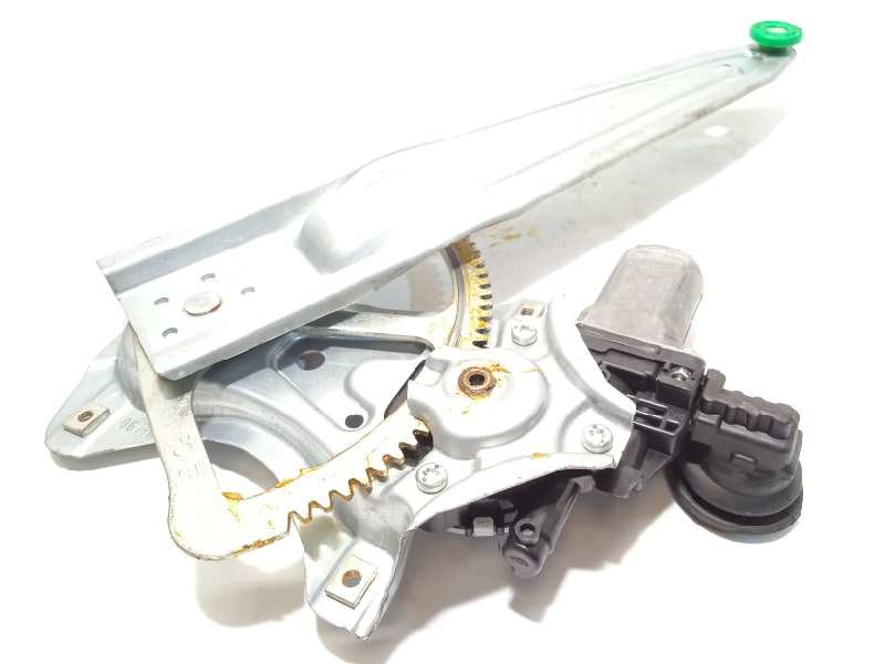 Recambio de elevalunas trasero izquierdo para toyota yaris hybrid active referencia OEM IAM 857100D100  