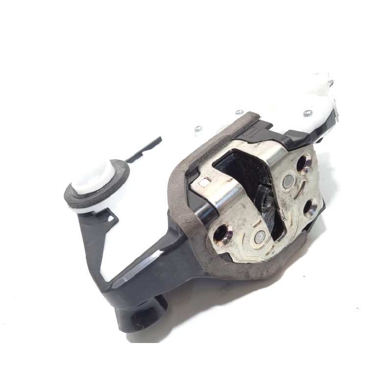 Recambio de cerradura puerta delantera izquierda para toyota yaris hybrid active referencia OEM IAM 690400D520  