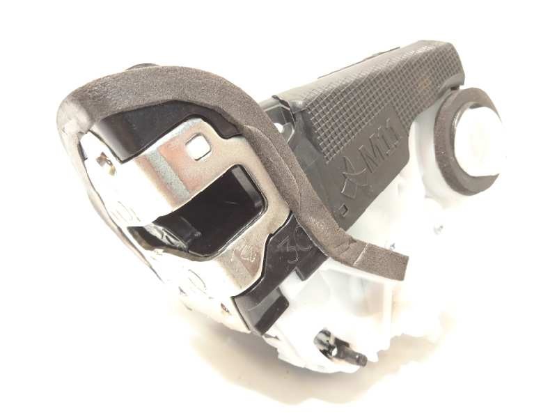 Recambio de cerradura puerta trasera izquierda para toyota yaris hybrid active referencia OEM IAM 690600D320  