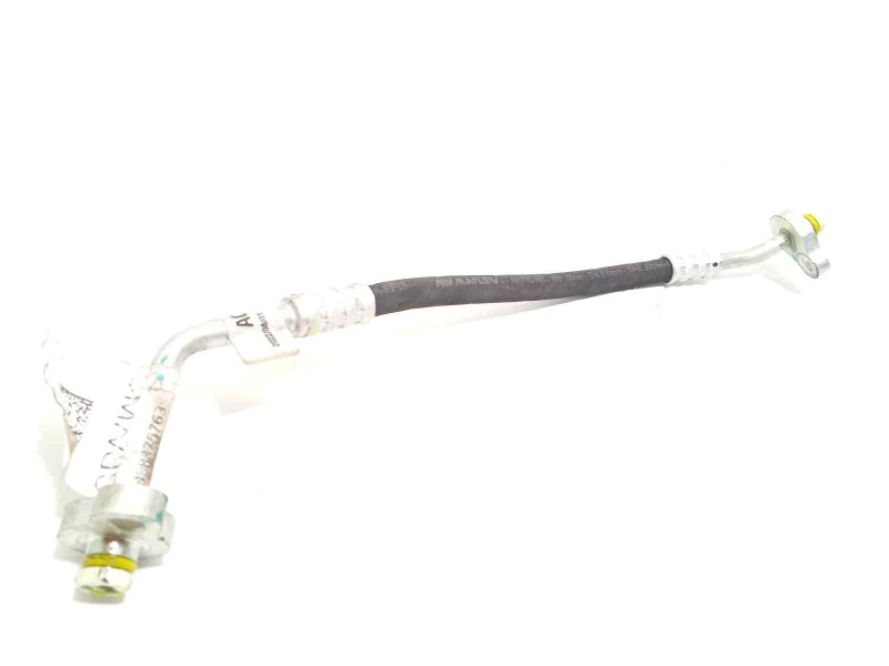 Recambio de tubos aire acondicionado para lynk&co lynk & co 01 1.5 phev referencia OEM IAM 8888767663  