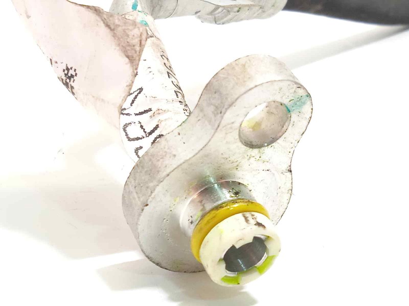 Recambio de tubos aire acondicionado para lynk&co lynk & co 01 1.5 phev referencia OEM IAM 8888767663  