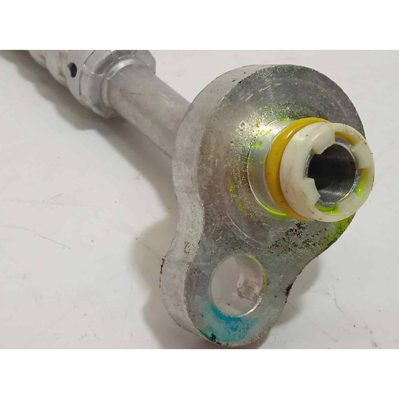 Recambio de tubos aire acondicionado para lynk&co lynk & co 01 1.5 phev referencia OEM IAM 8888767663  