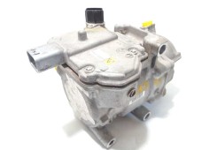 Recambio de compresor aire acondicionado para toyota yaris hybrid active referencia OEM IAM 0422001501  8837015010