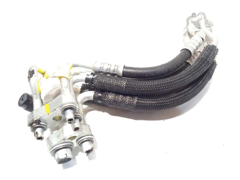 Recambio de tubos aire acondicionado para tesla model 3 referencia OEM IAM 155505550C  