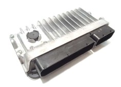 Recambio de centralita motor uce para toyota yaris hybrid active referencia OEM IAM 896610U710  MB2762007301