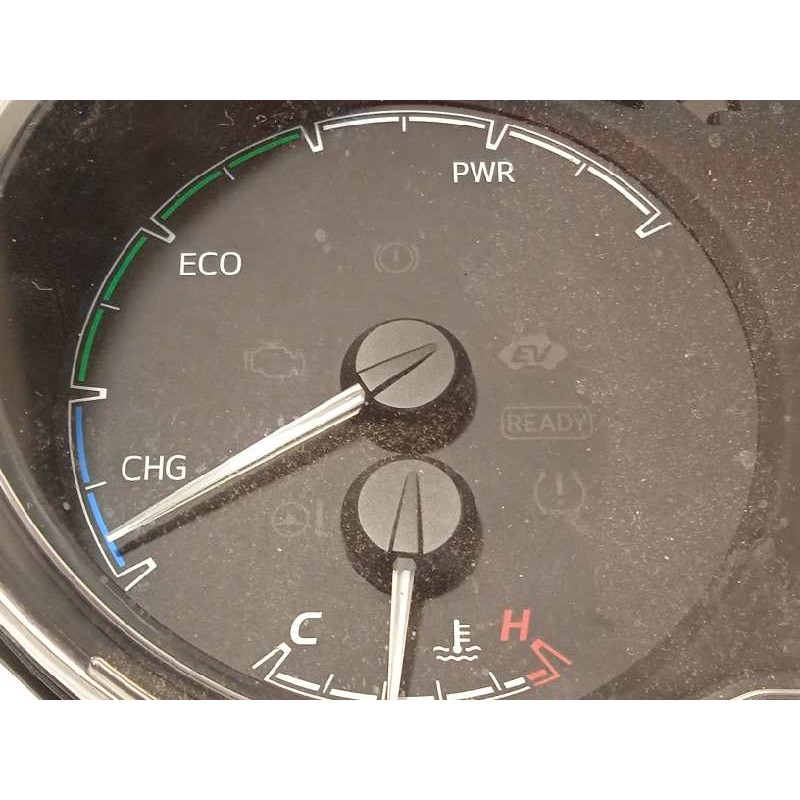 Recambio de cuadro instrumentos para toyota yaris hybrid active referencia OEM IAM 838000UM80  
