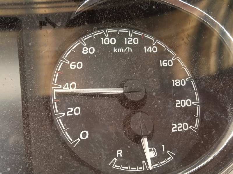 Recambio de cuadro instrumentos para toyota yaris hybrid active referencia OEM IAM 838000UM80  