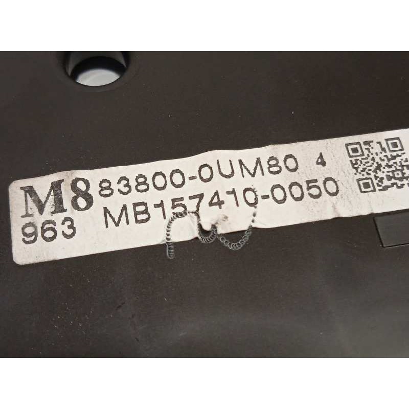 Recambio de cuadro instrumentos para toyota yaris hybrid active referencia OEM IAM 838000UM80  