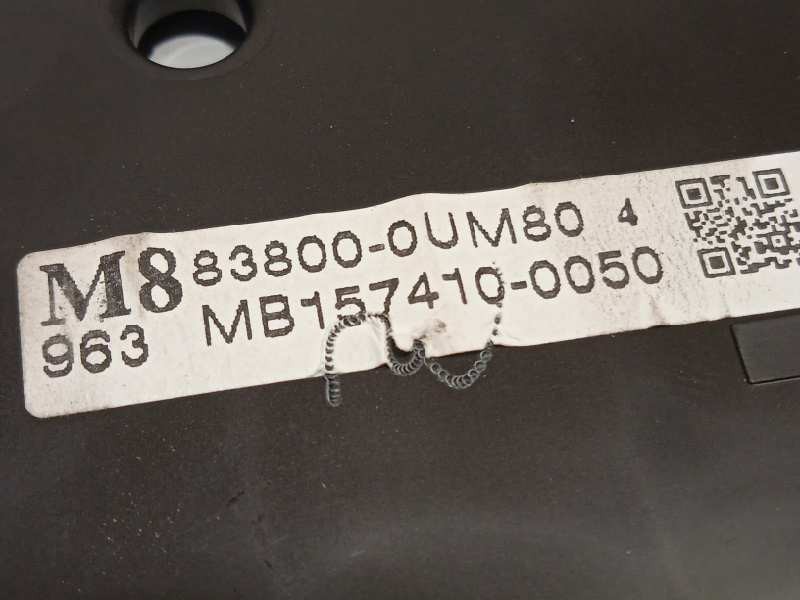 Recambio de cuadro instrumentos para toyota yaris hybrid active referencia OEM IAM 838000UM80  