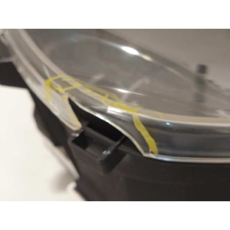 Recambio de cuadro instrumentos para toyota yaris hybrid active referencia OEM IAM 838000UM80  