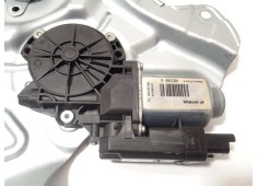 Recambio de elevalunas delantero izquierdo para hyundai ix35 1.7 crdi cat referencia OEM IAM 824702Y010   2