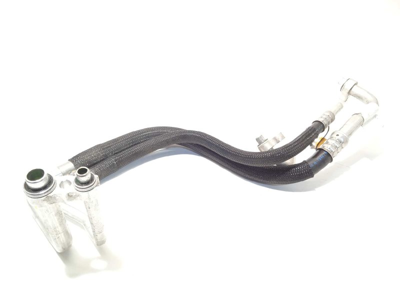 Recambio de tubos aire acondicionado para tesla model 3 referencia OEM IAM 150202000B  
