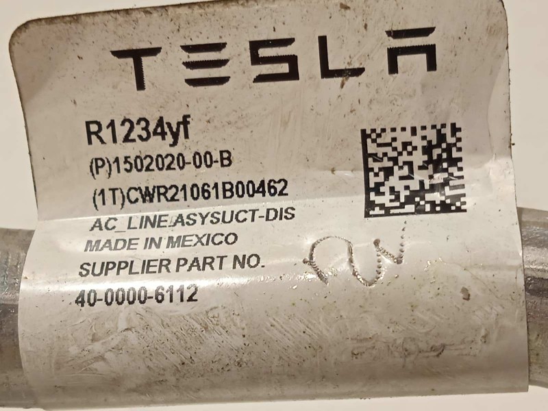 Recambio de tubos aire acondicionado para tesla model 3 referencia OEM IAM 150202000B  