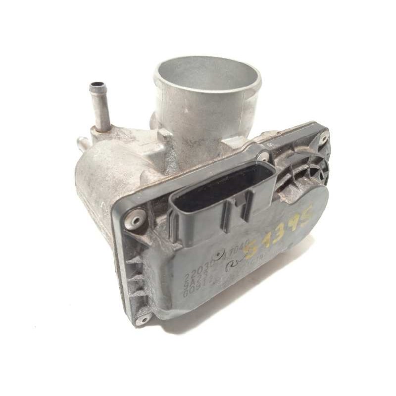 Recambio de caja mariposa para toyota yaris hybrid active referencia OEM IAM 2203047040  