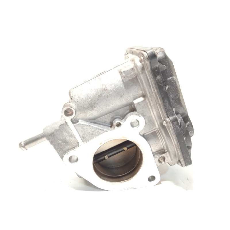 Recambio de caja mariposa para toyota yaris hybrid active referencia OEM IAM 2203047040  