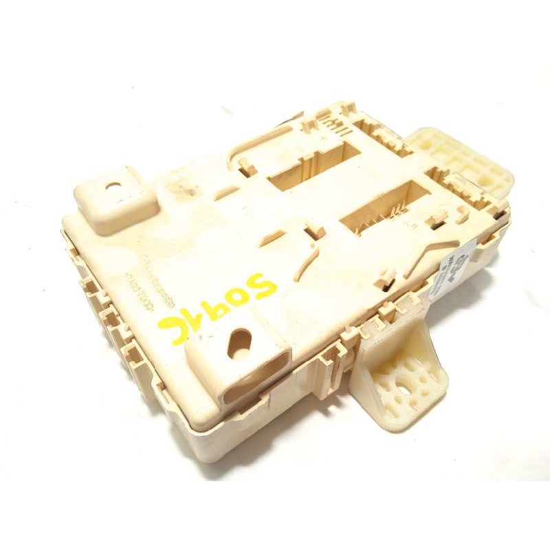 Recambio de caja reles / fusibles para hyundai ix35 1.7 crdi cat referencia OEM IAM 919502S721  