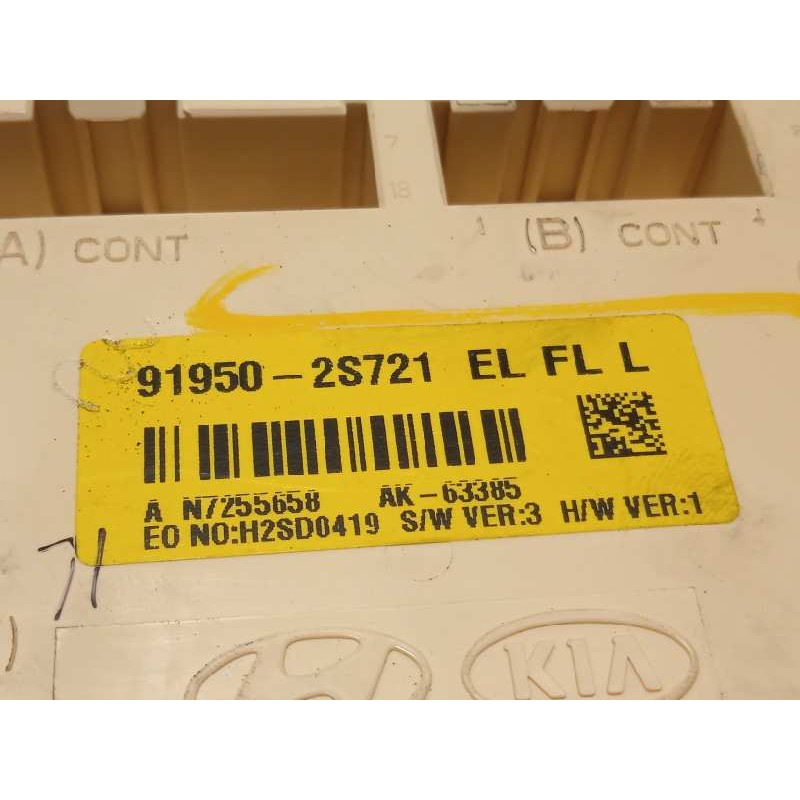 Recambio de caja reles / fusibles para hyundai ix35 1.7 crdi cat referencia OEM IAM 919502S721  