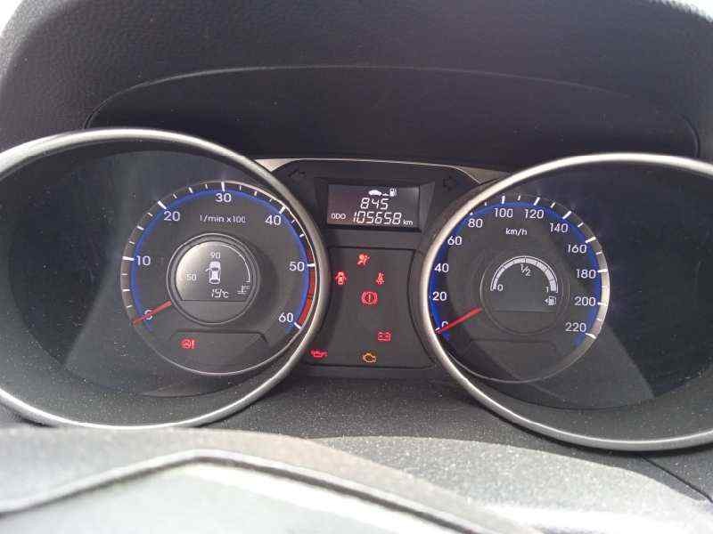 Recambio de cuadro instrumentos para hyundai ix35 1.7 crdi cat referencia OEM IAM 940092Y760  