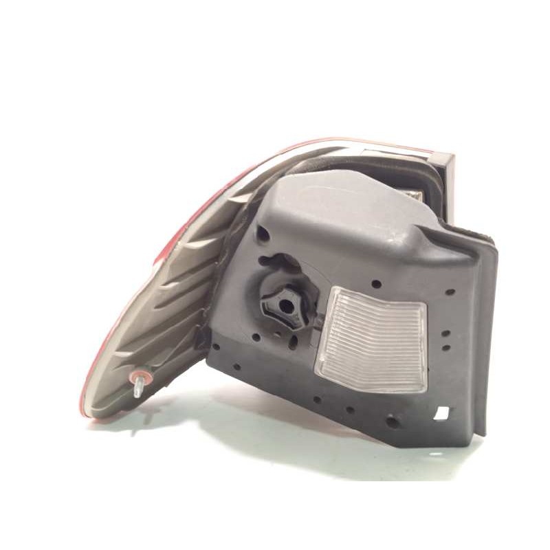 Recambio de piloto trasero derecho para bmw serie 3 berlina (e46) 318i referencia OEM IAM 6946536  63216946536