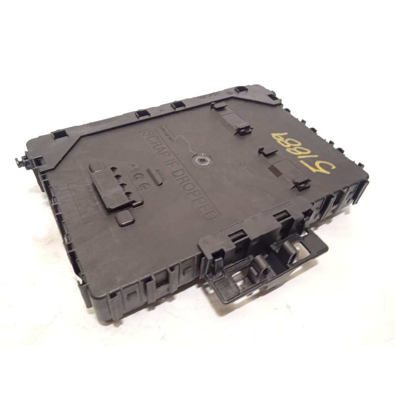 Recambio de caja reles / fusibles para ford kuga titanium referencia OEM IAM LX6T15604BCF  2473673
