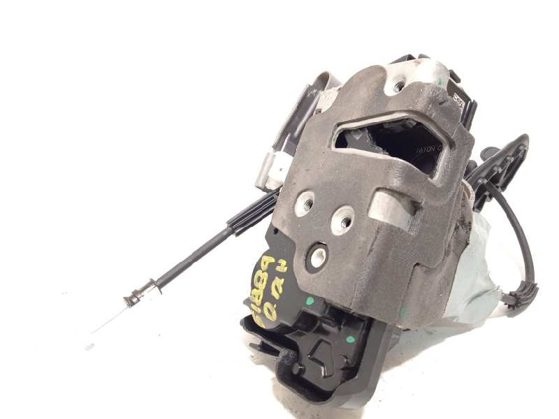 Recambio de cerradura puerta delantera derecha para ford kuga titanium referencia OEM IAM LV4BS264A26AD  2611079