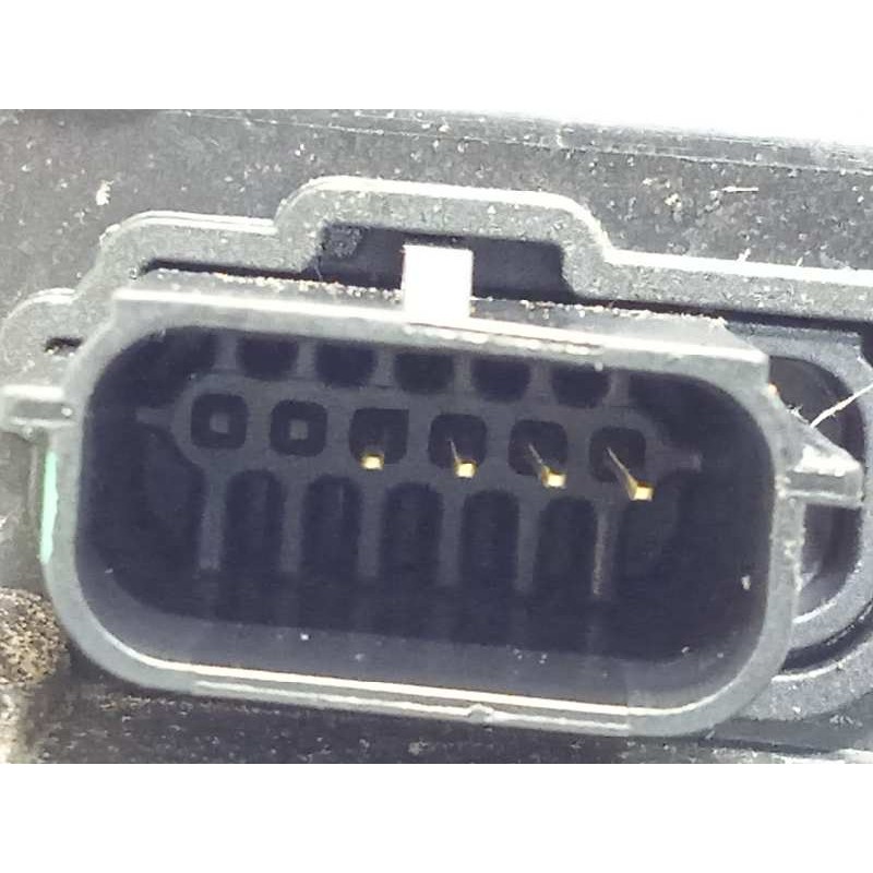 Recambio de cerradura puerta delantera derecha para ford kuga titanium referencia OEM IAM LV4BS264A26AD  2611079