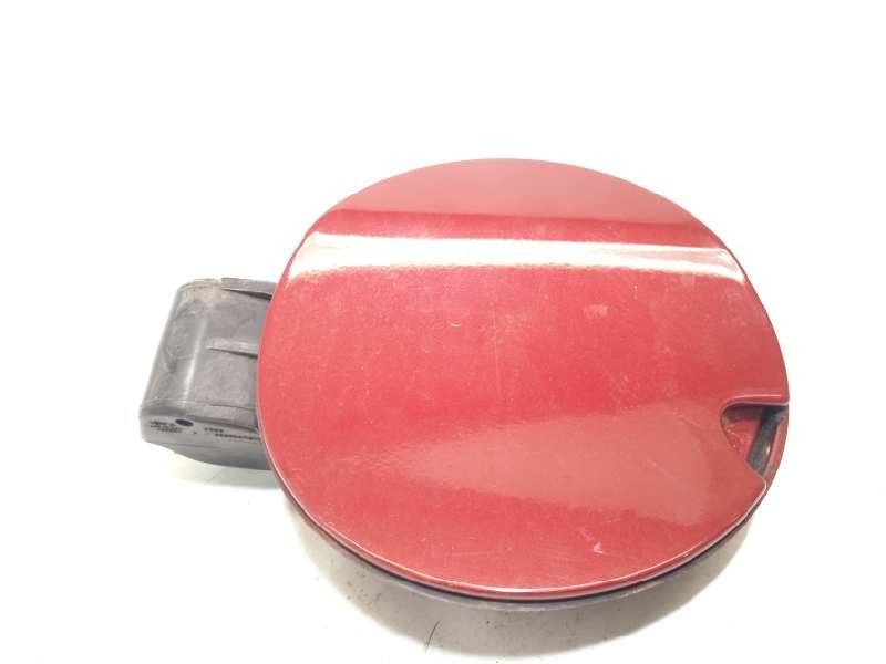 Recambio de tapa exterior combustible para peugeot 208 1.2 12v vti referencia OEM IAM 9673905980  