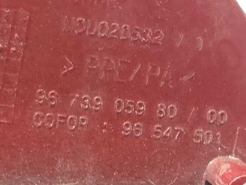 Recambio de tapa exterior combustible para peugeot 208 1.2 12v vti referencia OEM IAM 9673905980  