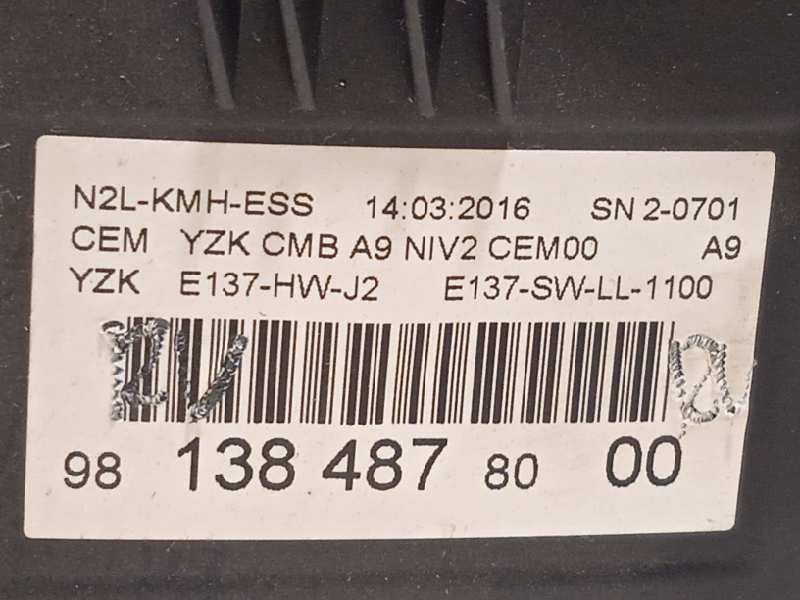 Recambio de cuadro instrumentos para peugeot 208 1.2 12v vti referencia OEM IAM 9813848780  