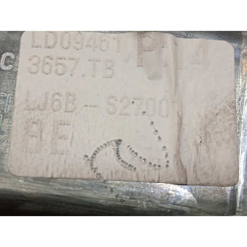 Recambio de elevalunas trasero izquierdo para ford kuga titanium referencia OEM IAM LJ6BS27001 2458511 2549657