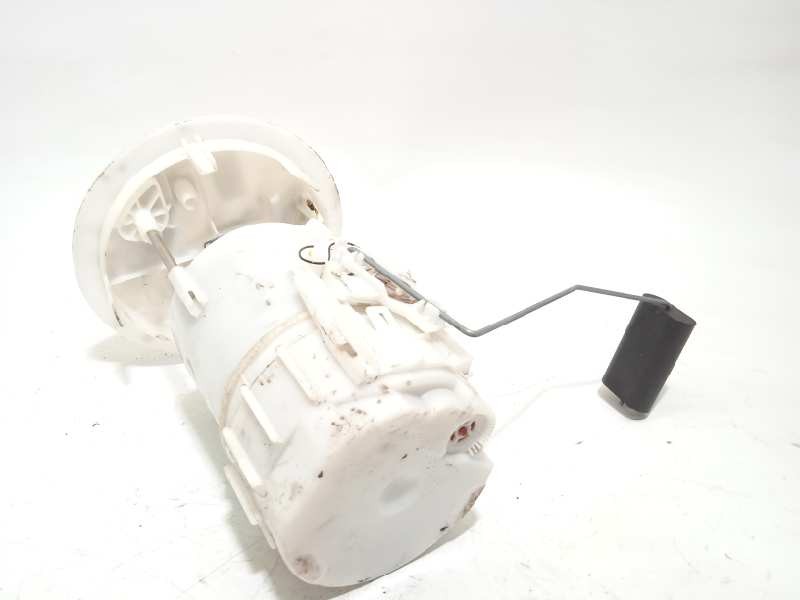 Recambio de bomba combustible para peugeot 208 1.2 12v vti referencia OEM IAM 9674466680  