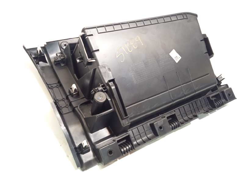 Recambio de guantera para ford kuga titanium referencia OEM IAM LV4BS060T10AGEZHE  2628142