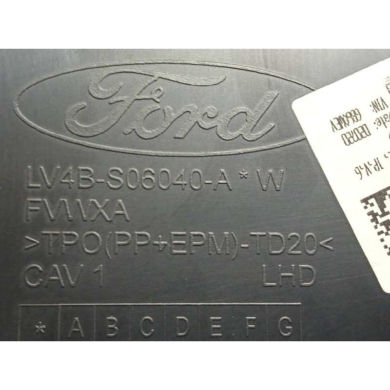 Recambio de guantera para ford kuga titanium referencia OEM IAM LV4BS060T10AGEZHE  2628142