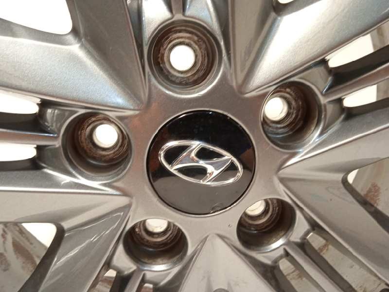 Recambio de llanta para hyundai ix35 1.7 crdi cat referencia OEM IAM 529102Y600  