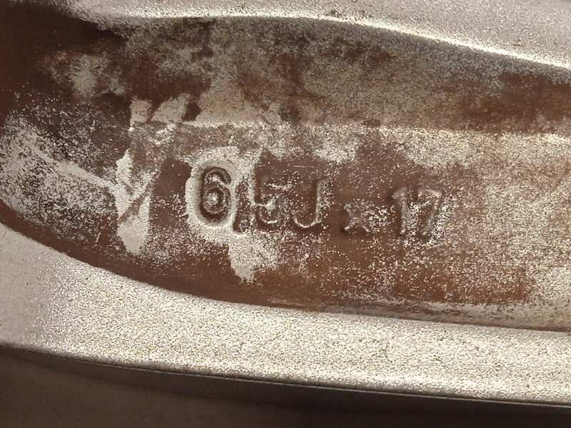 Recambio de llanta para hyundai ix35 1.7 crdi cat referencia OEM IAM 529102Y600  