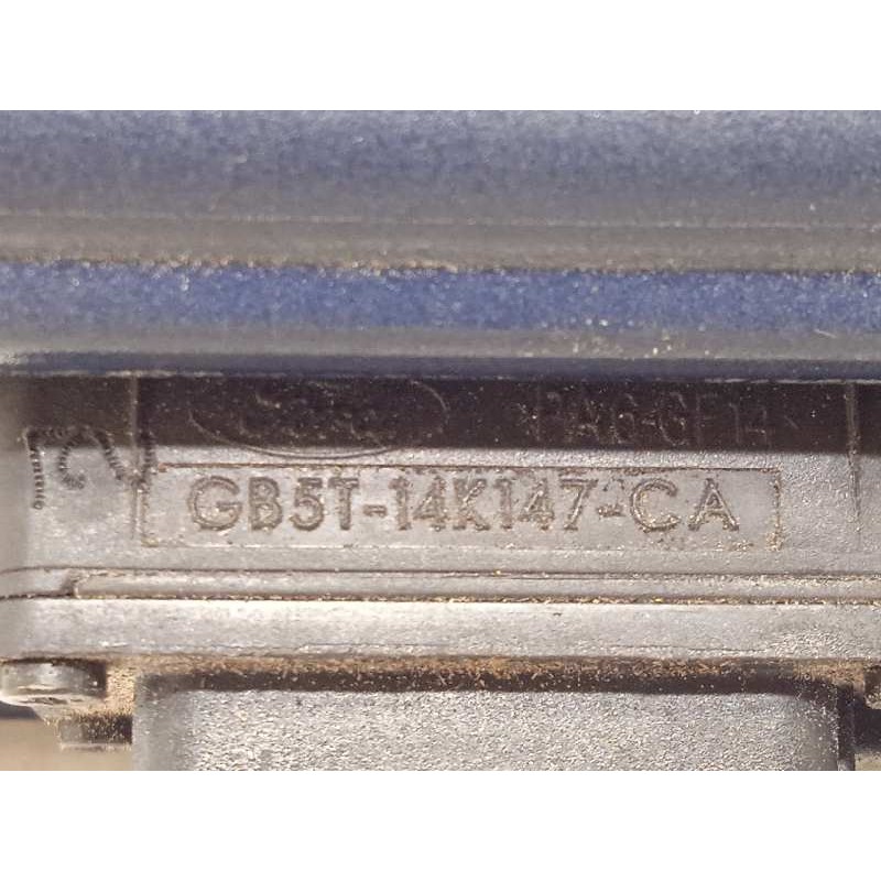 Recambio de maneta exterior porton para ford kuga titanium referencia OEM IAM GB5T14K147CA 2536278 LV4B5425A22AW