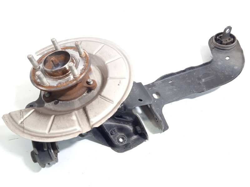 Recambio de mangueta trasera derecha para ford kuga titanium referencia OEM IAM LX615A968BED 2451567 2553918