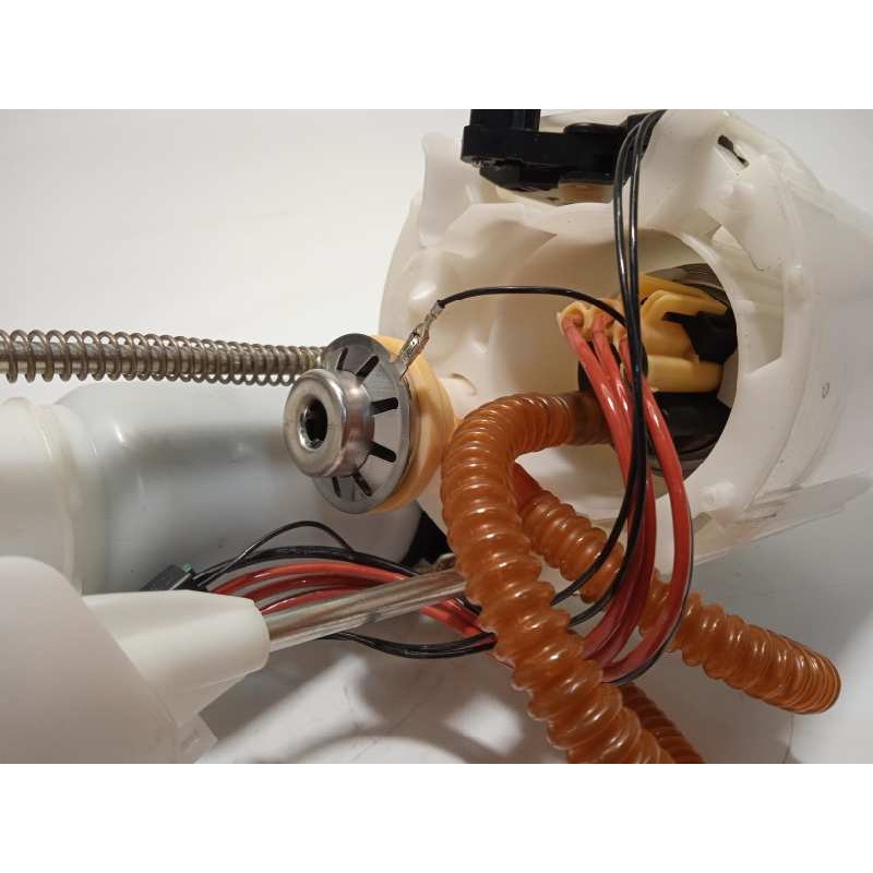 Recambio de bomba combustible para bmw serie 1 lim. (f20/f21) 116i referencia OEM IAM 7344066 16117344066 0580200701