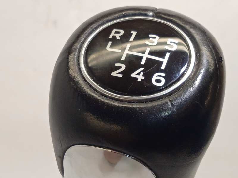 Recambio de palanca cambio para ford kuga titanium referencia OEM IAM LX6R7C453DKE  2601084