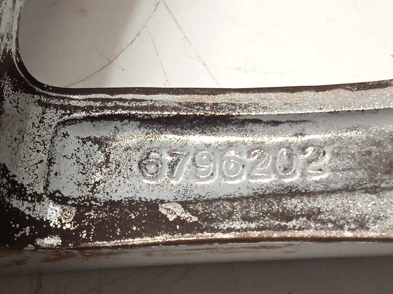 Recambio de llanta para bmw serie 1 lim. (f20/f21) 116i referencia OEM IAM 6796202  36316796202