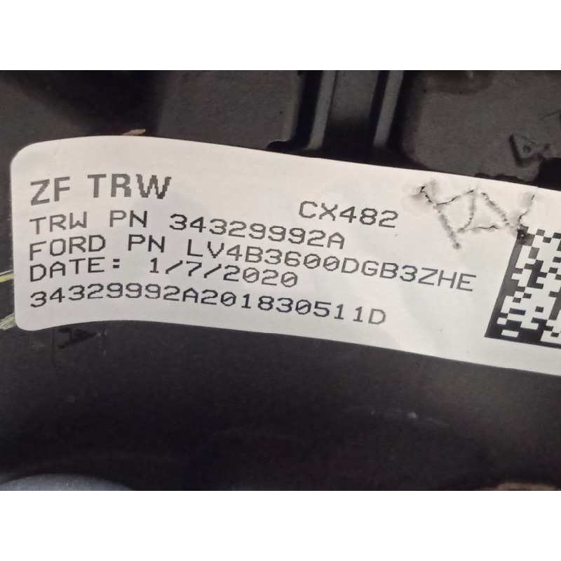 Recambio de volante para ford kuga titanium referencia OEM IAM LV4B3600DGB3ZHE  2553909