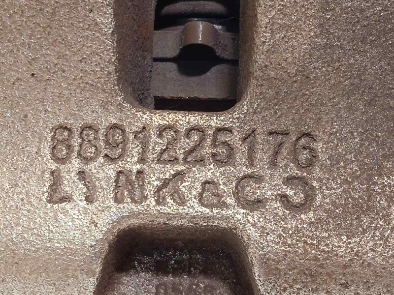 Recambio de pinza freno trasera izquierda para lynk&co lynk & co 01 1.5 phev referencia OEM IAM 8891225176  