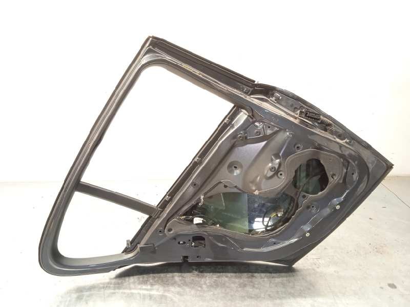 Recambio de puerta trasera izquierda para bmw serie 1 lim. (f20/f21) 116i referencia OEM IAM 41525A2A397  41525A2A398