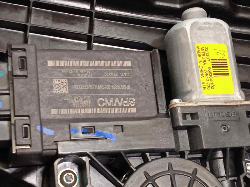 Recambio de elevalunas trasero izquierdo para lynk&co lynk & co 01 1.5 phev referencia OEM IAM 8891895906  