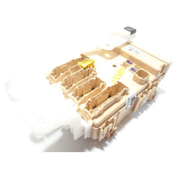 CAJA RELES / FUSIBLES 8273012X70A 