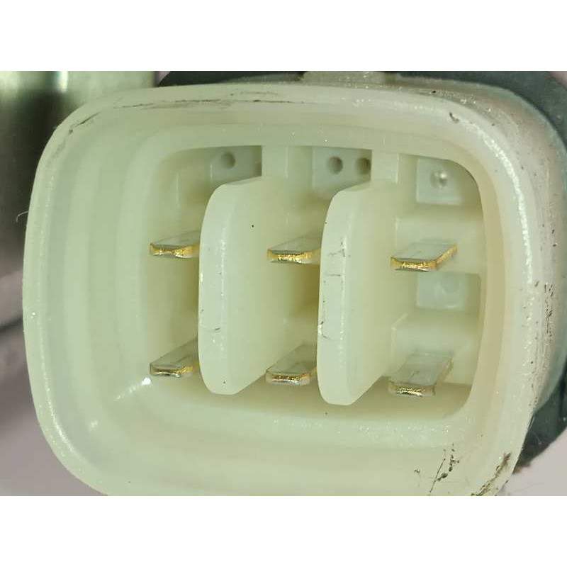 Recambio de elevalunas trasero derecho para mitsubishi grandis (na0w) 2.0 di-d cat referencia OEM IAM MR989947  MR959660