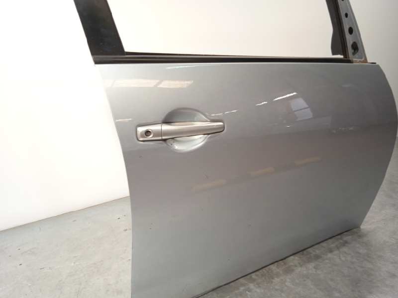 Recambio de puerta delantera derecha para mitsubishi grandis (na0w) 2.0 di-d cat referencia OEM IAM MN150852  