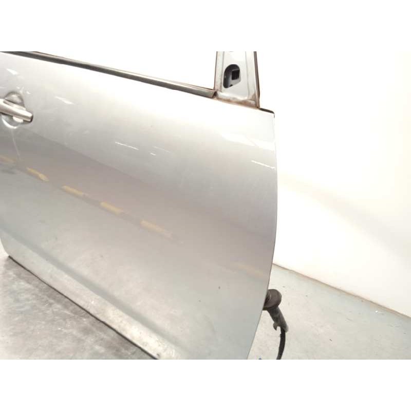 Recambio de puerta delantera derecha para mitsubishi grandis (na0w) 2.0 di-d cat referencia OEM IAM MN150852  